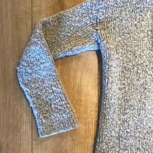 Gray Boucle Open-Front Cardigan - Picture 5 of 5